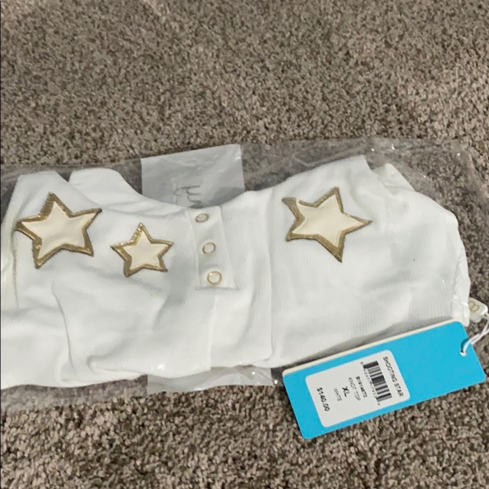 Beach Bunny XL Shooting Star knot top.
